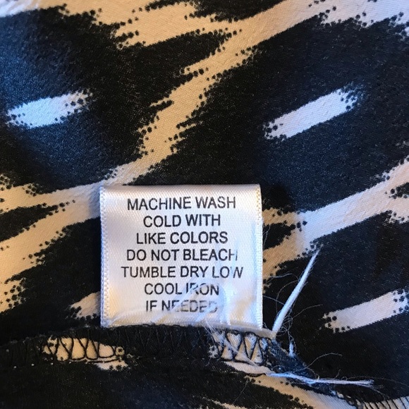 Live 4 Truth Faux Wrap Top Long Sleeve Dress All Over Print Size 2x - Picture 6 of 9